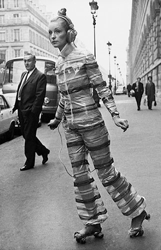 70's fashion futurism.jpg