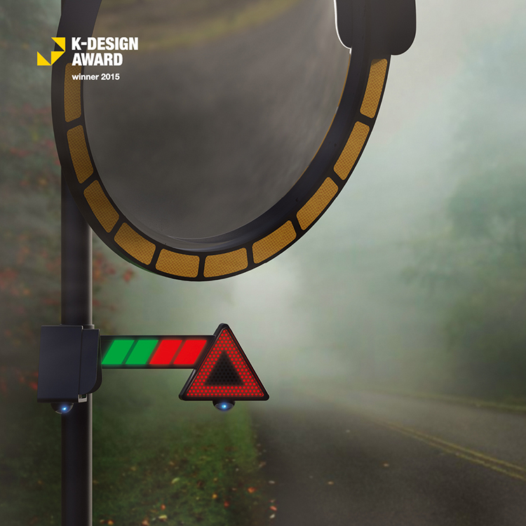 ARROW SIGNAL MIRROR.jpg
