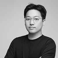 최종우 흑백.png